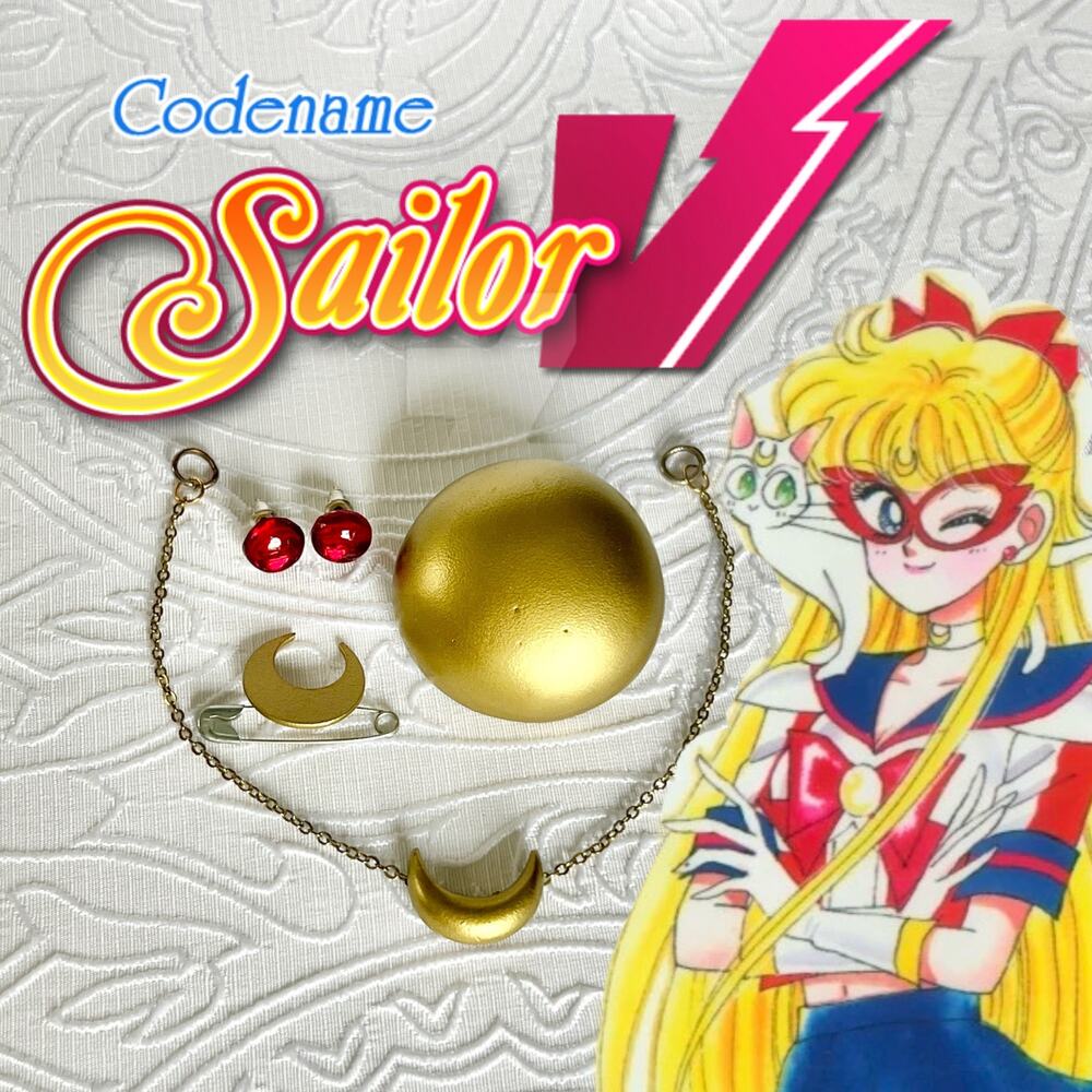 Sailor V Cosplay Kit Sailor Venus Gold Accessories Moon Brooch Earrings